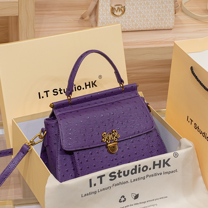 Women's handbag large capacity - огляд і ціна Women Bags Trend 2025