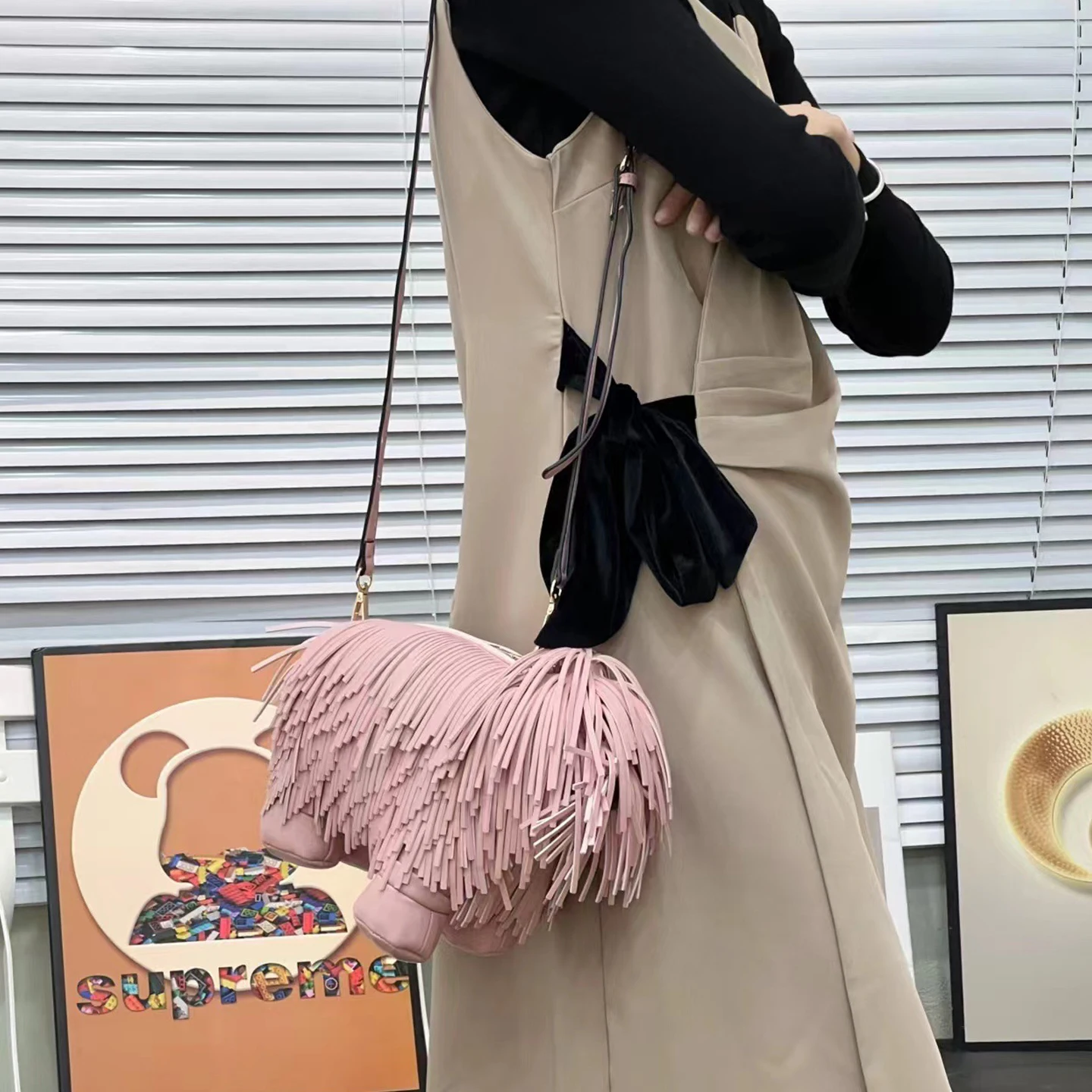 New Tassel Puppy Shaped Bag Wo - огляд і ціна Women'S Bags New Look