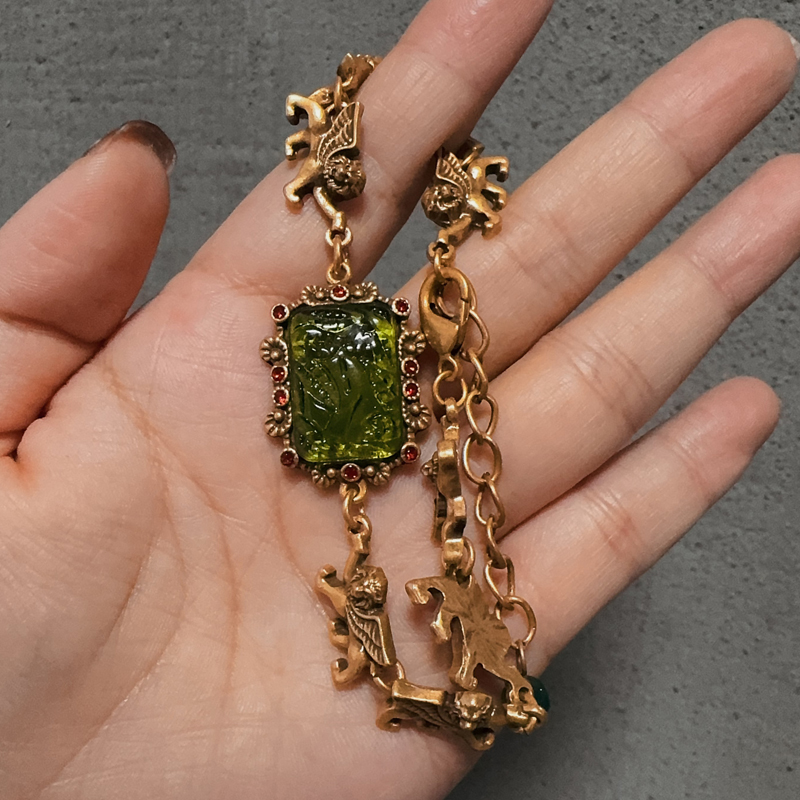 Vintage Green Glass Bracelet C - огляд і ціна Women Bags Trend 2025